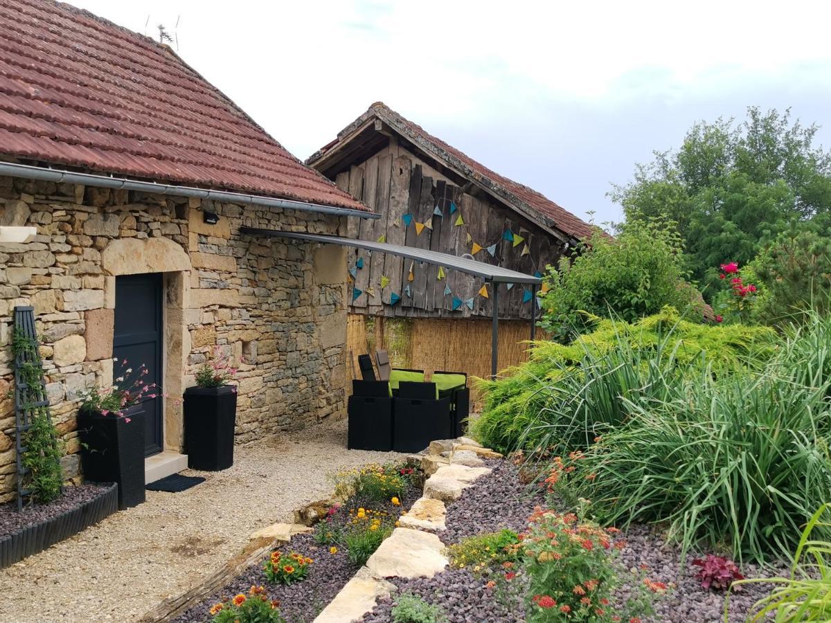 Bed and Breakfast Le Mas De Carrie Parisot  Exterior foto