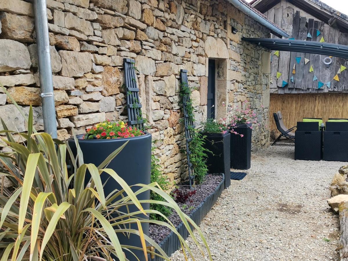 Bed and Breakfast Le Mas De Carrie Parisot  Exterior foto